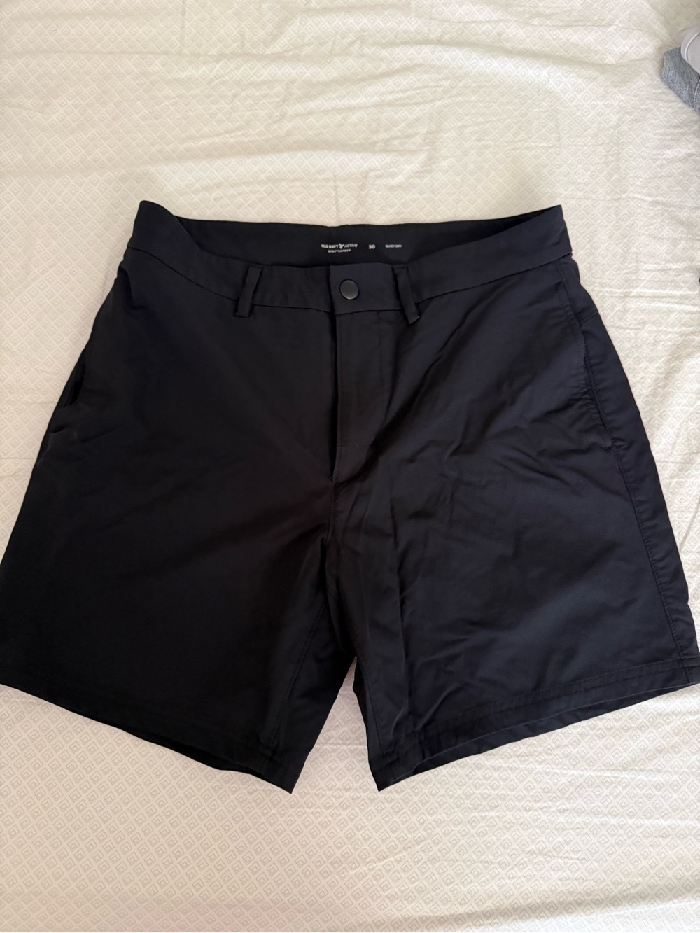 Old Navy Men's Black Flat-Front Casual Shorts